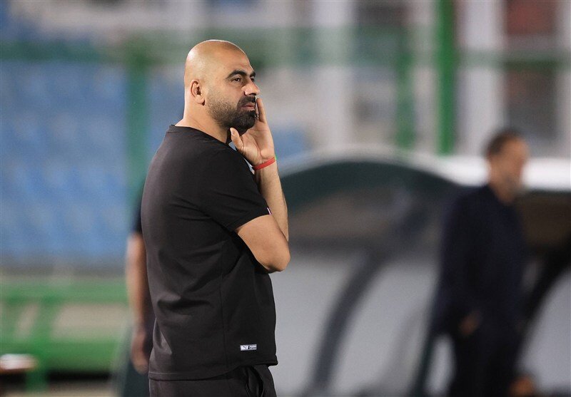 حمایت تمام قد مازیار زارع از کریم باقری حمایت تمام قد مازیار زارع از کریم باقری