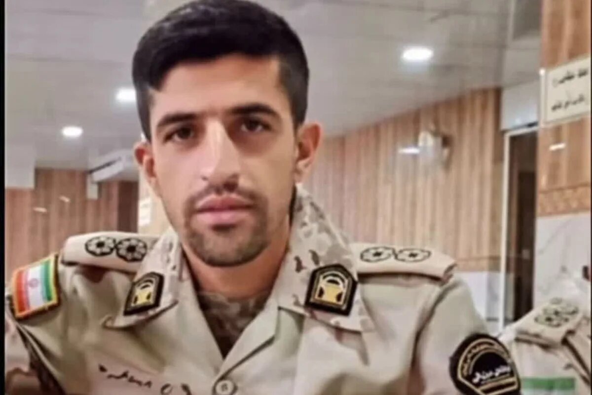 ببینید | تصاویر دلخراش از پیکر شهید ستوان یکم رحیم مجیدی که بر اثر یخزدگی در مناطق مرزی کردستان به شهادت رسید ببینید | تصاویر دلخراش از پیکر شهید ستوان یکم رحیم مجیدی که بر اثر یخزدگی در مناطق مرزی کردستان به شهادت رسید